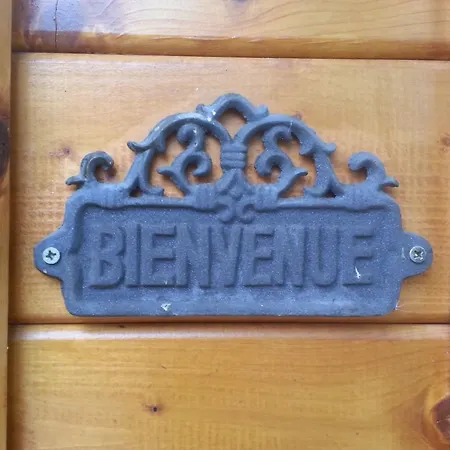 Les Chalets De Pertuis Holiday park 3*