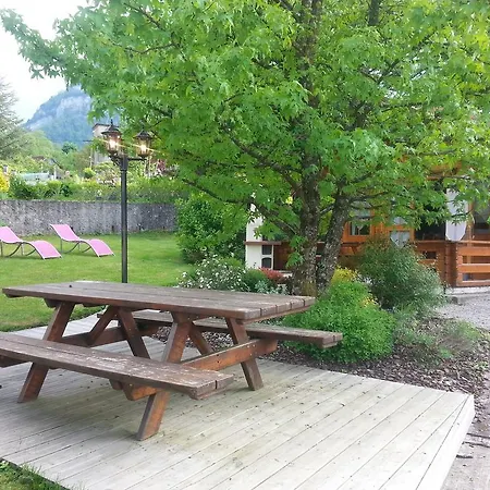Holiday park Les Chalets De Pertuis Saint-Laurent-du-Pont