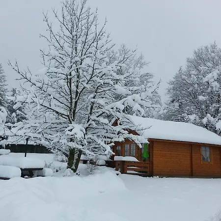 Les Chalets De Pertuis Holiday park 3*