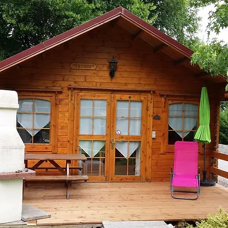 Les Chalets De Pertuis Holiday park
