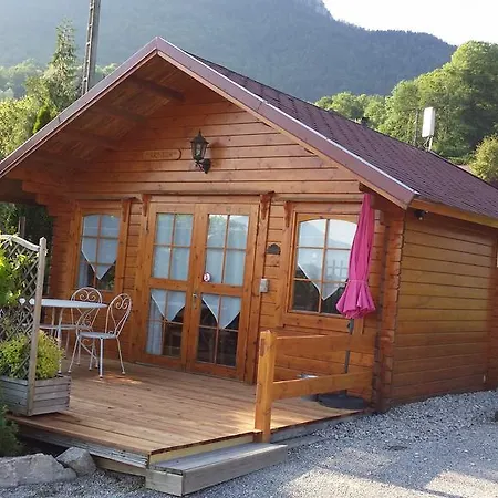 Les Chalets De Pertuis 3*