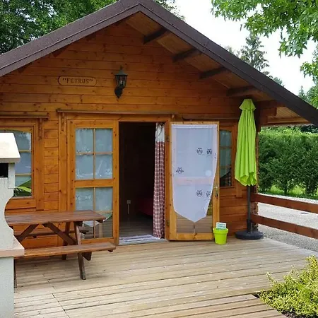 Les Chalets De Pertuis Holiday park 3*